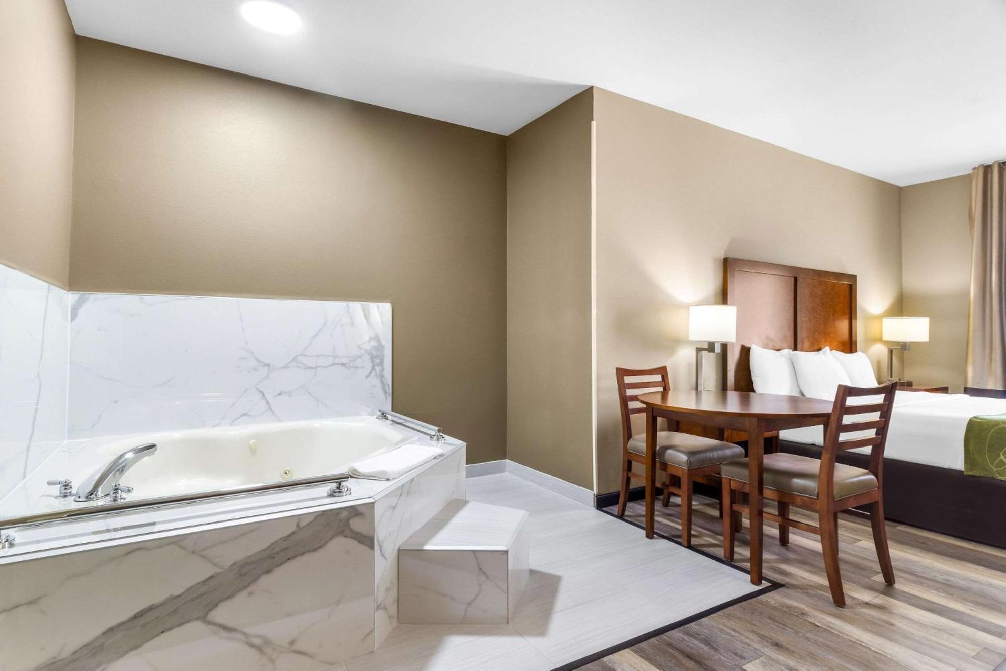 Comfort Suites Маунт-Вернон Екстер'єр фото