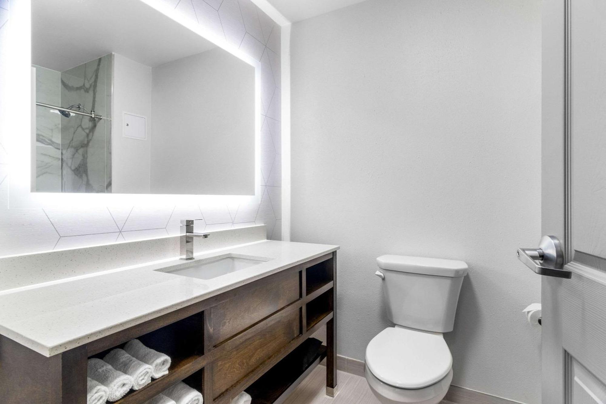 Comfort Suites Маунт-Вернон Екстер'єр фото